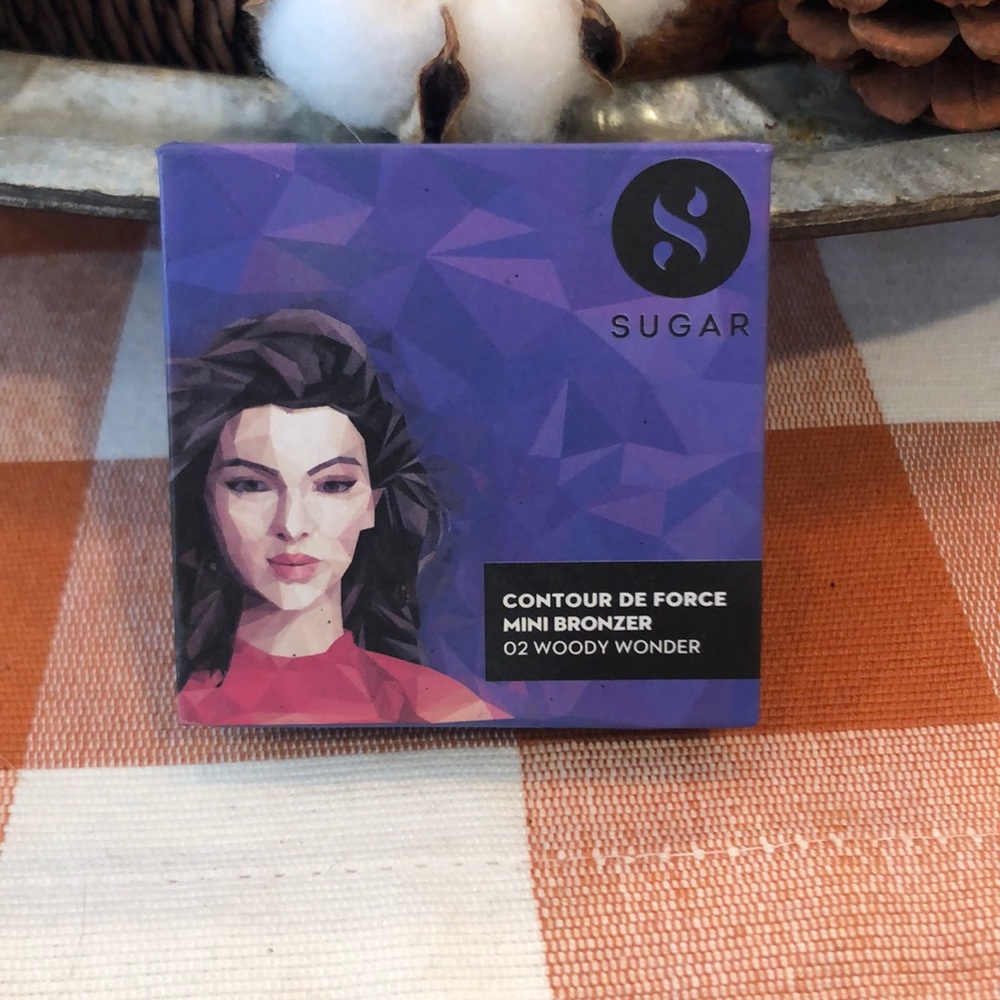 🌹BUNDLE & SAVE🌹SUGAR CONTOUR DE FORCE BRONZER